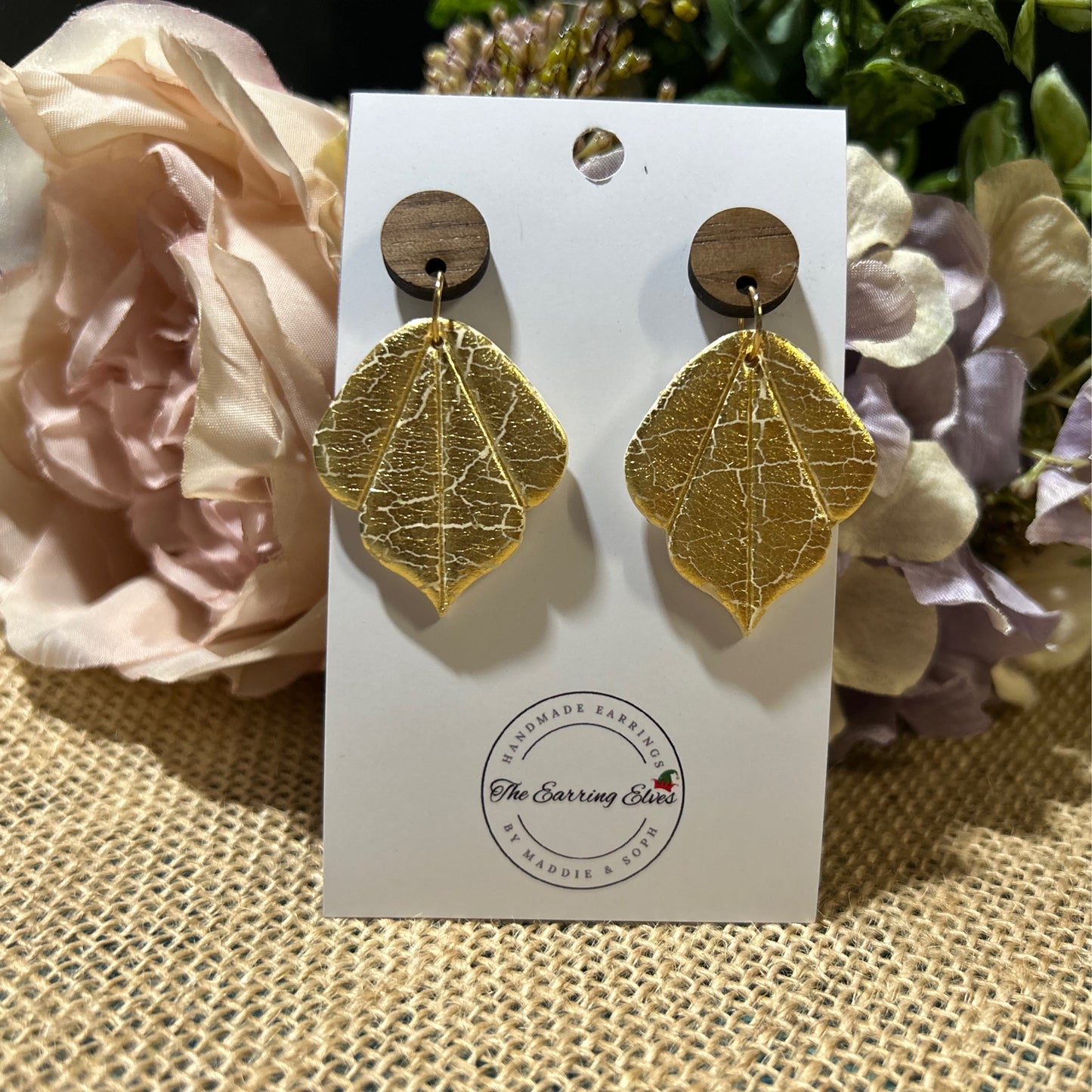 Vintage golden flourish dangles