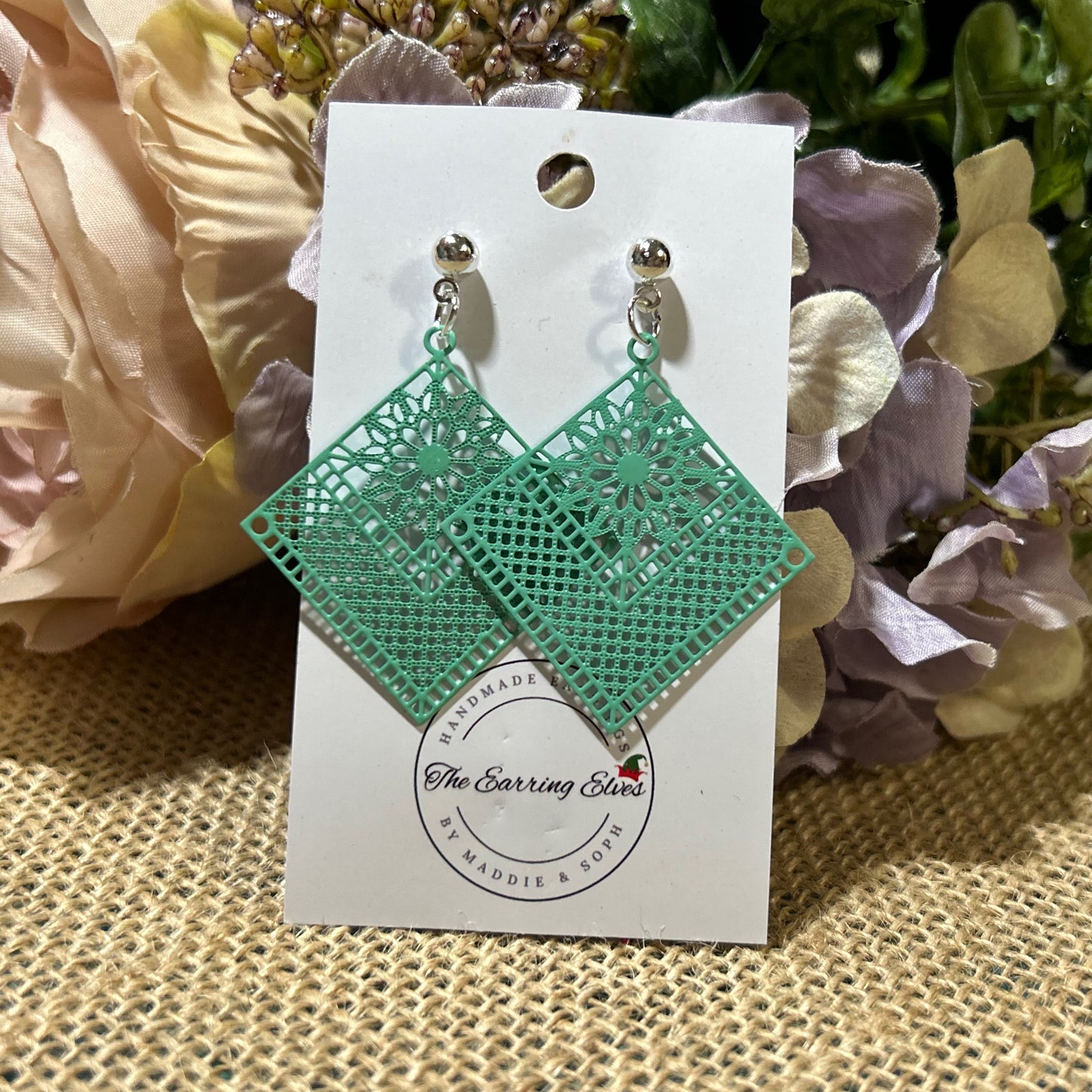 Minty Lattice Dangles