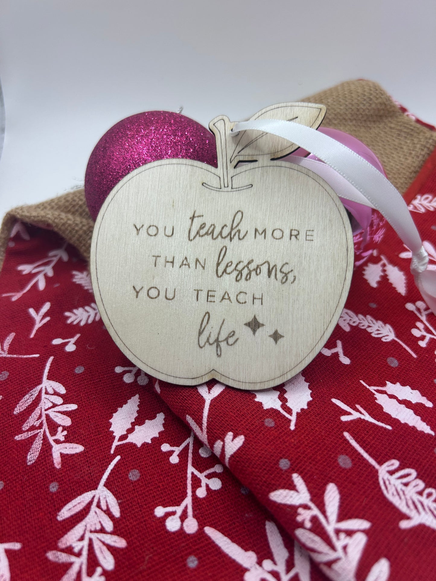 Teacher’s Christmas decorations- Customisable
