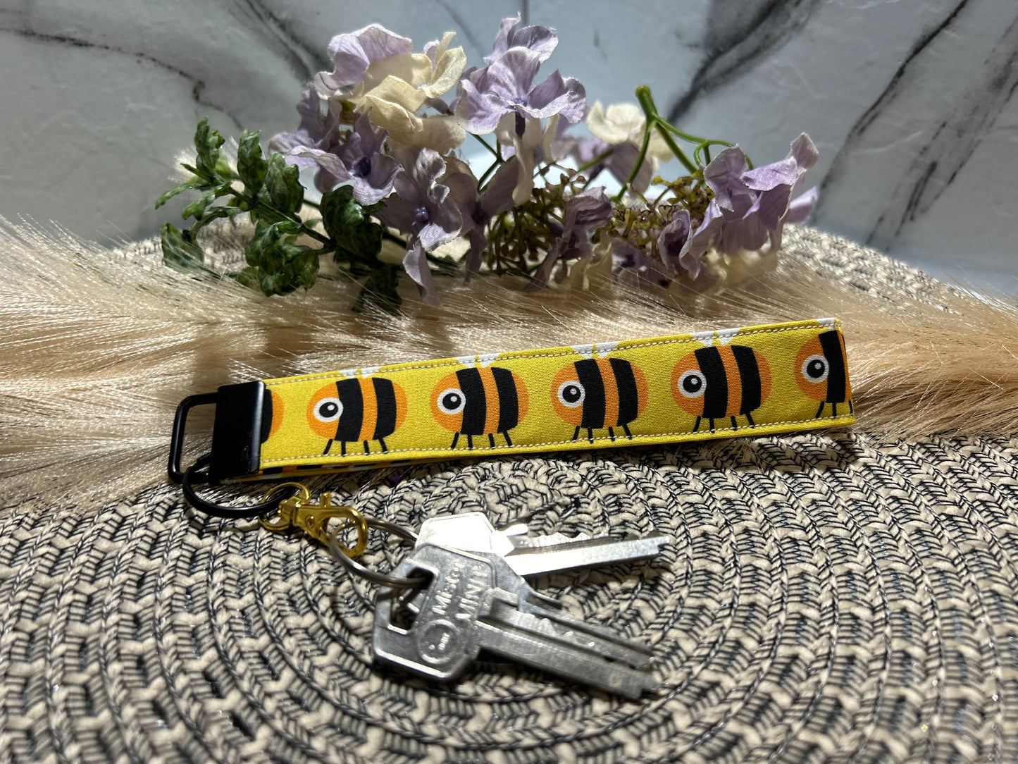 Buzzin’ Bee Key Fob Wristlet