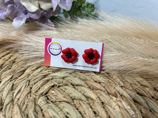 Medium Poppy Studs