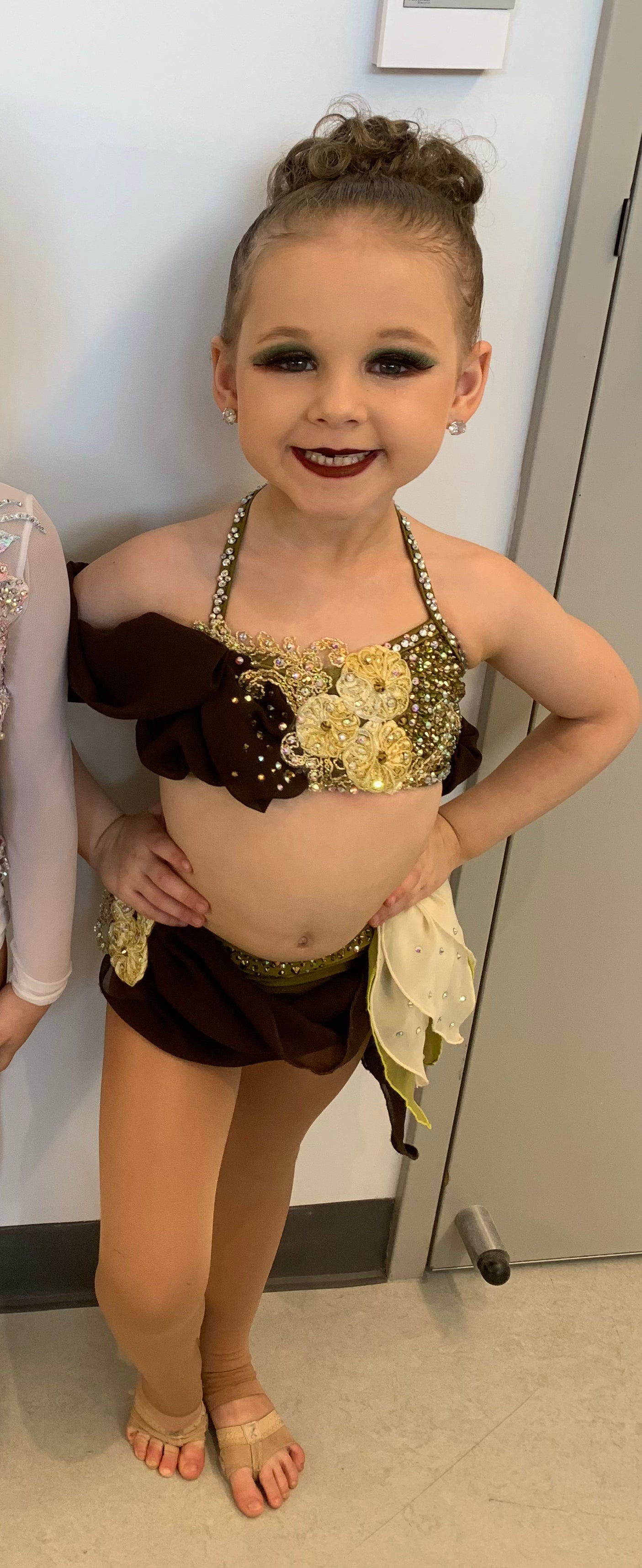 Child’s S4 Lyrical 2 piece by Stage Ready Dance Creations