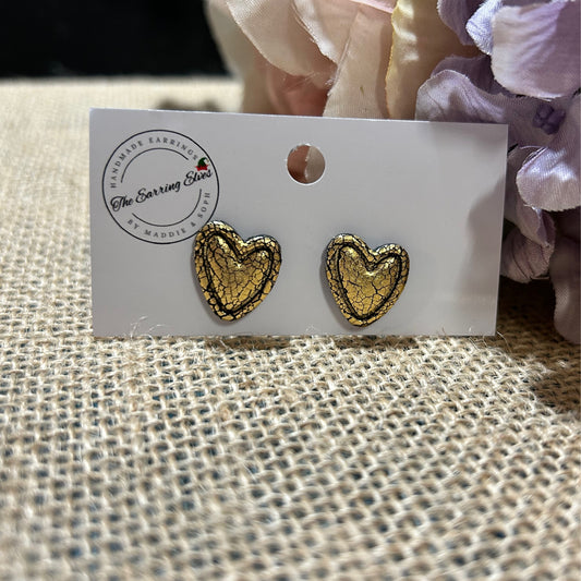 Distressed Elegance Heart Studs